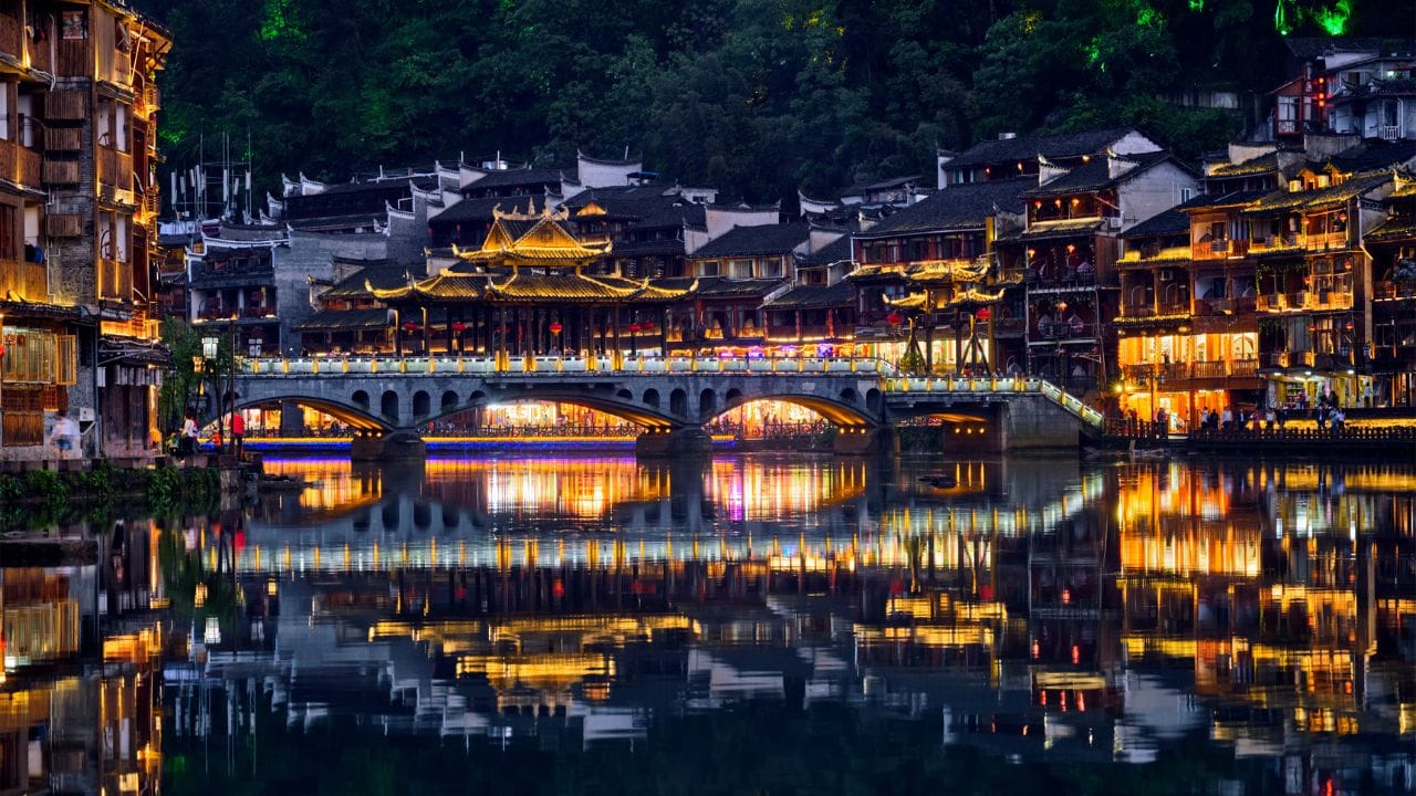 Kinh nghiệm du lịch Phượng Hoàng Cổ TRấn