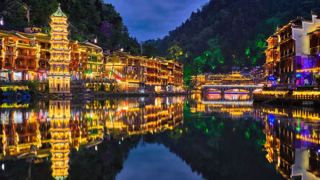 Kinh nghiệm du lịch Phượng Hoàng Cổ TRấn