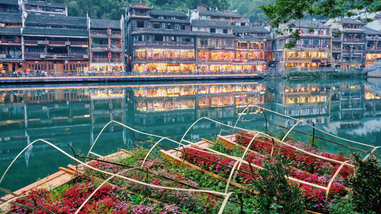 Kinh nghiệm du lịch Phượng Hoàng Cổ TRấn