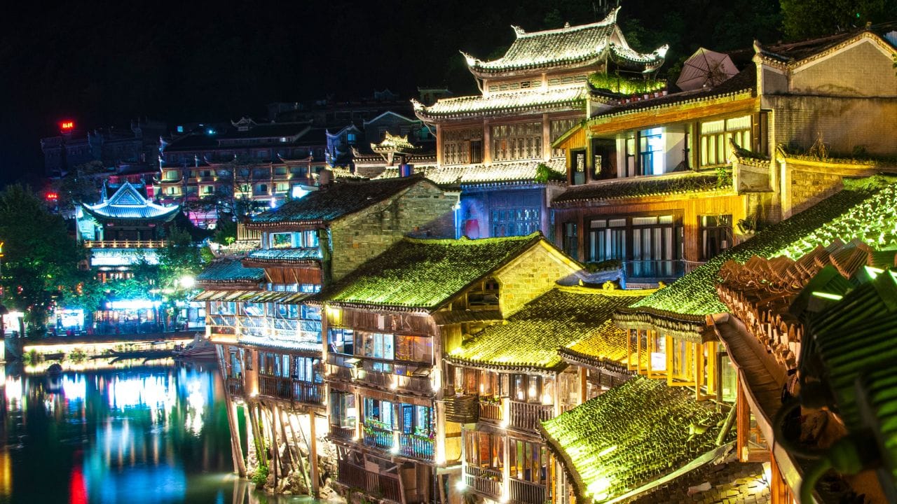 Kinh nghiệm du lịch Phượng Hoàng Cổ TRấn